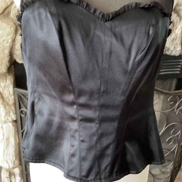 Top - Picture 3 of 7